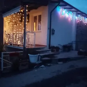 La Casa Di Mia , Perino Italia